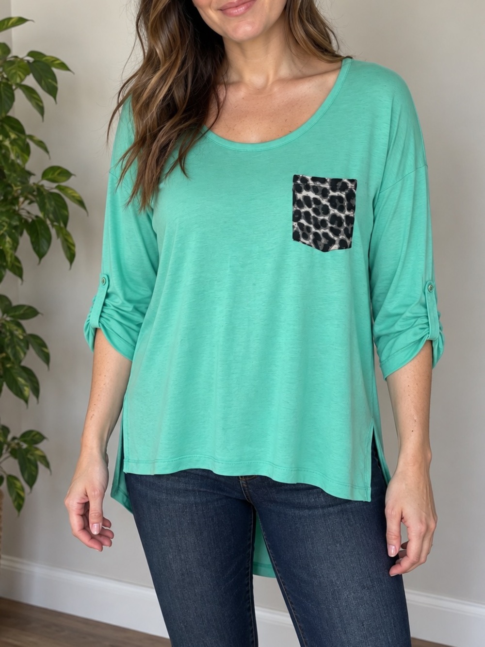 Rue21 Mint Green Scoop Neck Top with Leopard Print Pocket
